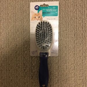 Cat brush